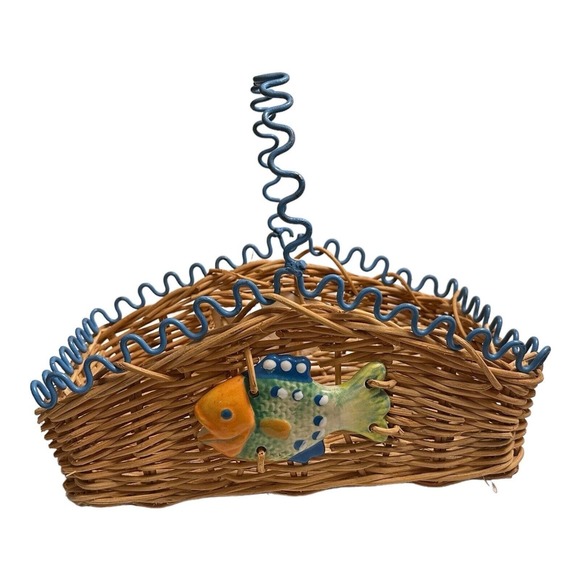 Rustic Farmhouse Market Beachy Basket Oval Tropical Fish Woven Wicker Handle - Picture 2 of 16